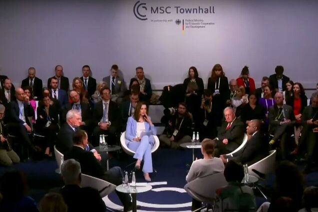 Европе рано или поздно придется направить войска в Украину, - Сикорский