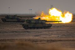 Силы 'успокоения' или 'сдерживания': ЕС рассматривает возможность развернуть в Украине до 30 тысяч военных – WP