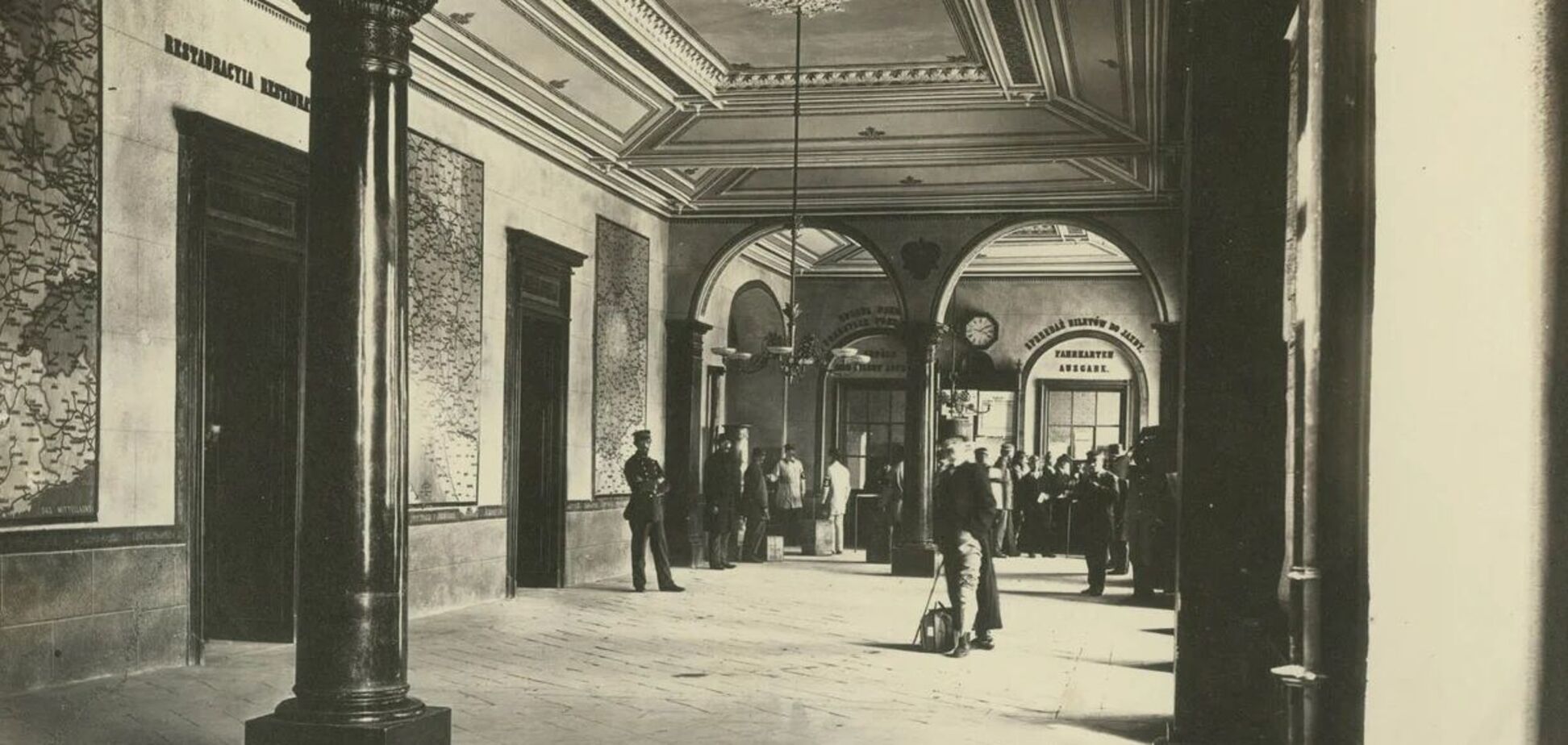 Какими были вокзалы на западе Украины во времена Австро-Венгрии: исторические фото