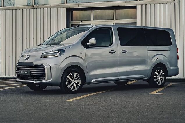 Закарпатський музей хотів купити авто за 1,9 млн грн