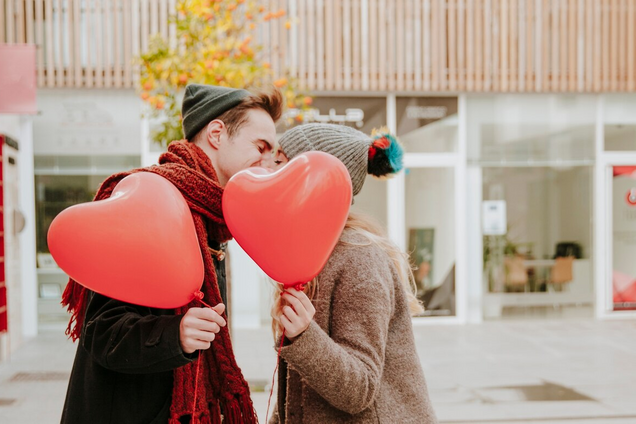 День чи день: з якої букви треба писати назви свят