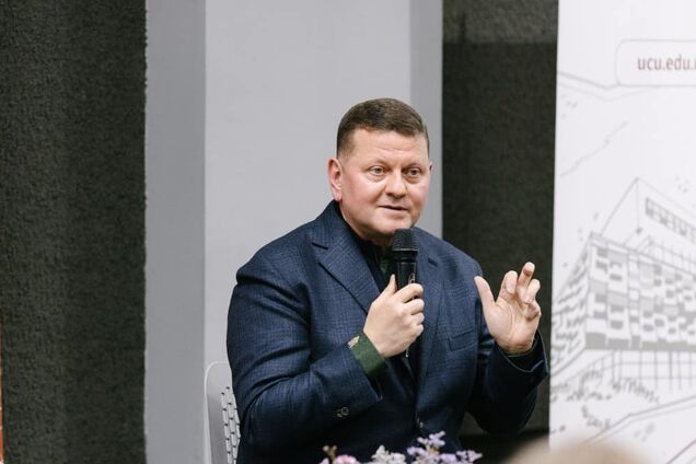 'Сильний інструмент впливу': Залужний розкрив методи роботи російських дипломатів і вказав на виклик для України