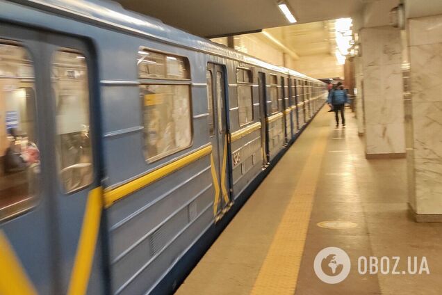 У метро Києва відтепер лунатиме оголошення про загальнонаціональну хвилину мовчання: що відомо