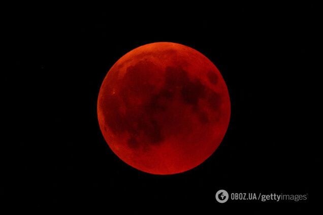 'Кривавий Місяць' 2025. Коли спостерігати рідкісне місячне затемнення та чи буде видно в Україні
