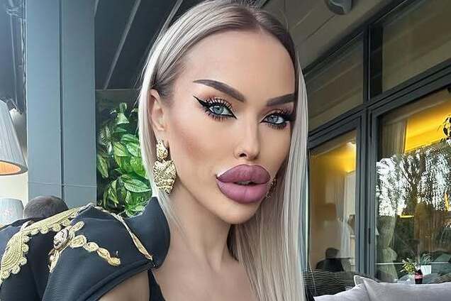 'Королева ДНР' кардинально сменила образ и полностью разделась для фото: подписчики заметили 'нюанс'