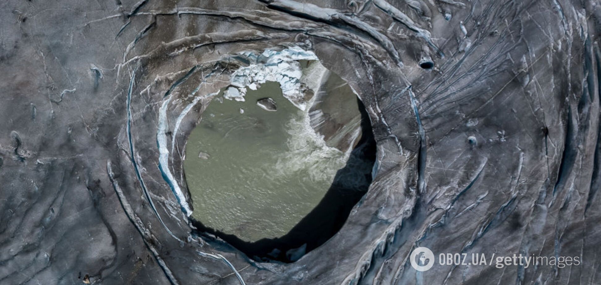 Ледники в Центральной Европе уменьшились почти на 40%, около 273 миллиарда тонн льда попали в океан за год: ученые обнародовали тревожные данные