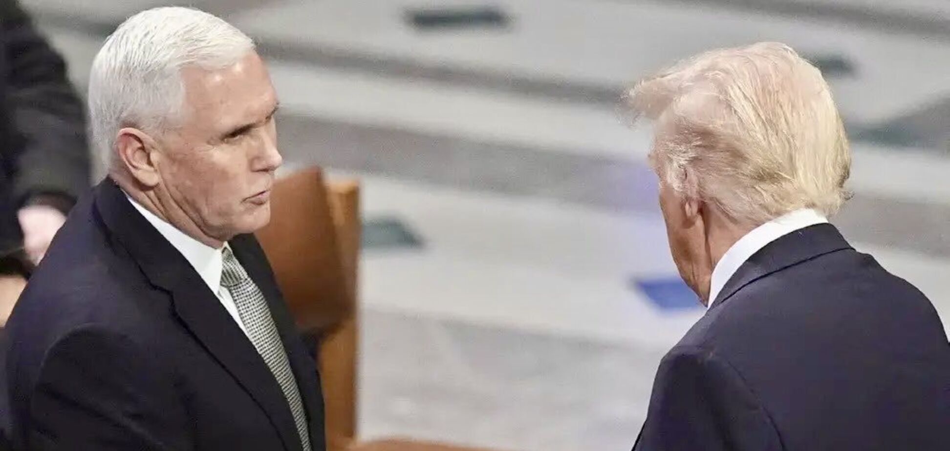 'Не Украина начинала эту войну': бывший вице-президент Трампа призвал его искать путь к миру в правде