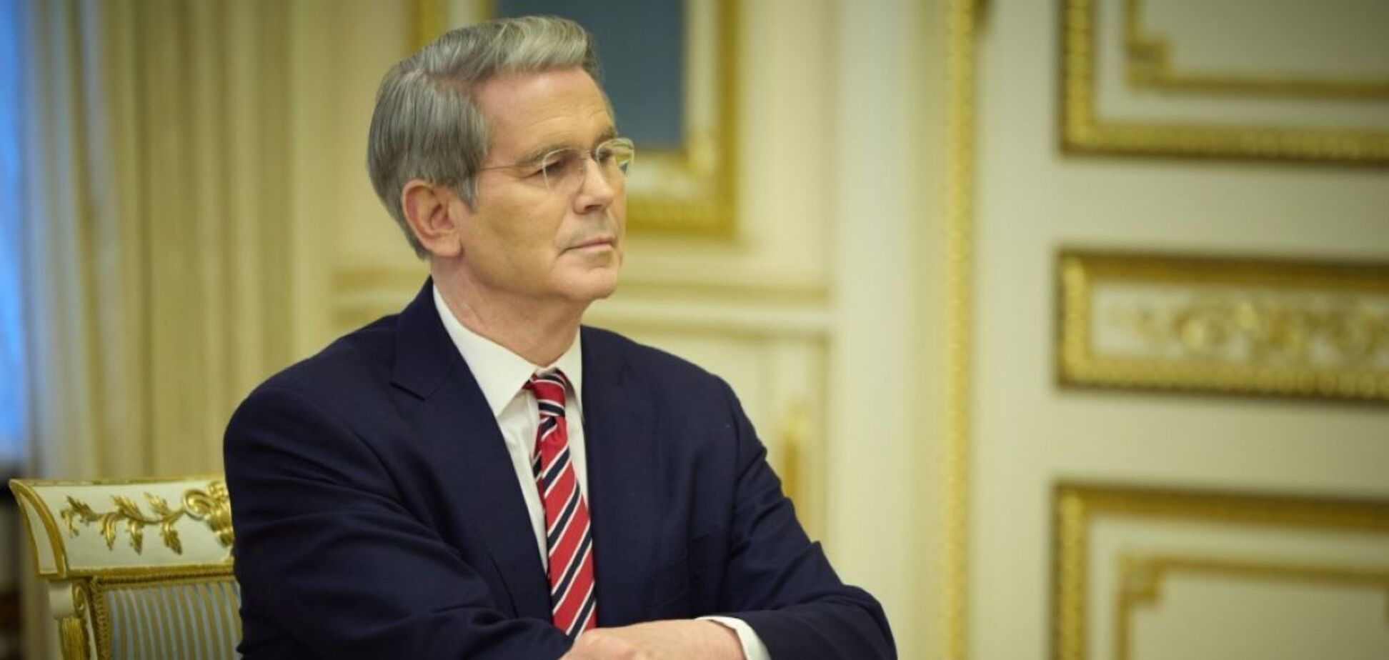 'Был очень изощренный план': Бессент через восемь дней раскритиковал отказ Зеленского подписать соглашение Трампа о 'редкоземах'