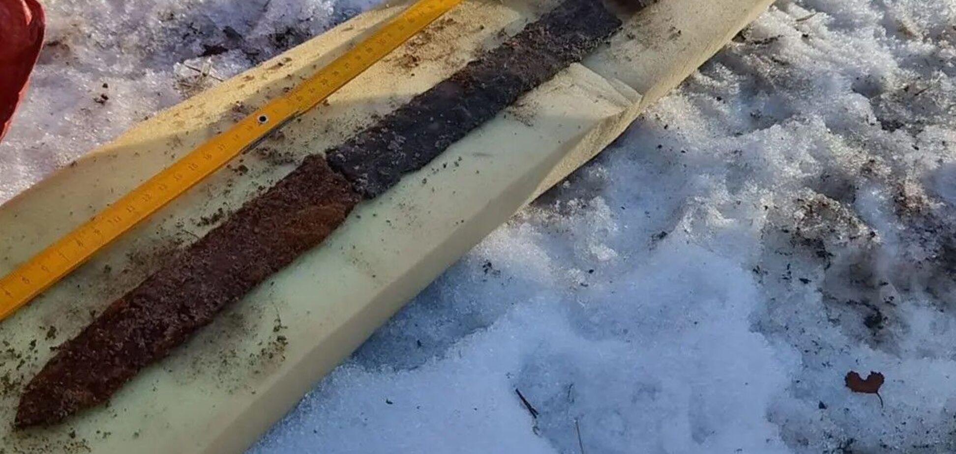 В Польше при поиске реликвий Второй мировой войны нашли 2000-летний римский меч