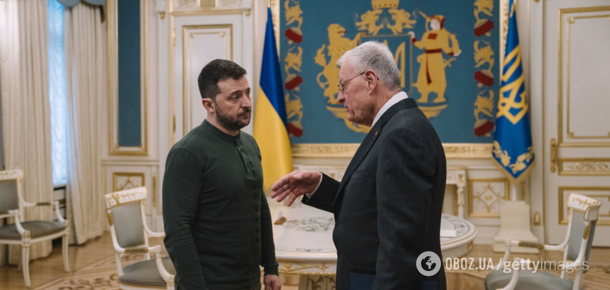 Переговоры продолжались 'всю ночь': в Axios узнали подробности 'улучшенного' соглашения о полезных ископаемых между Украиной и США