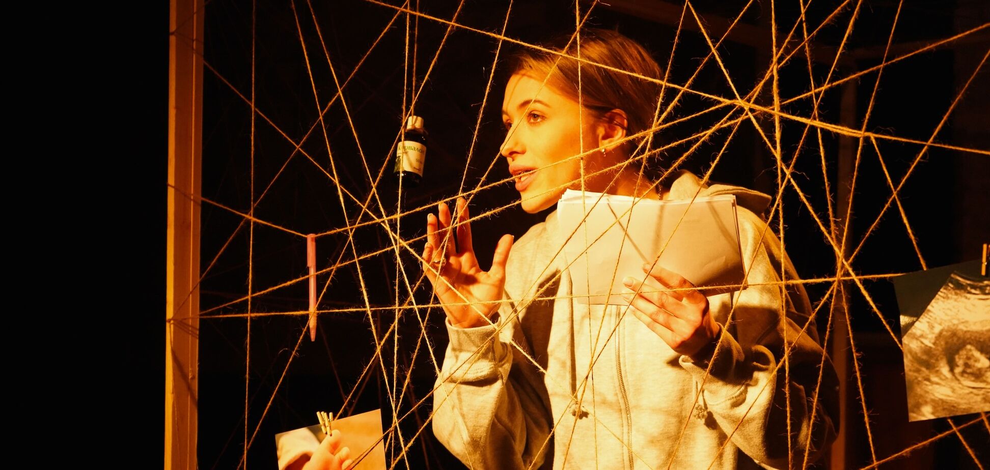 Драми короткими автоматними чергами