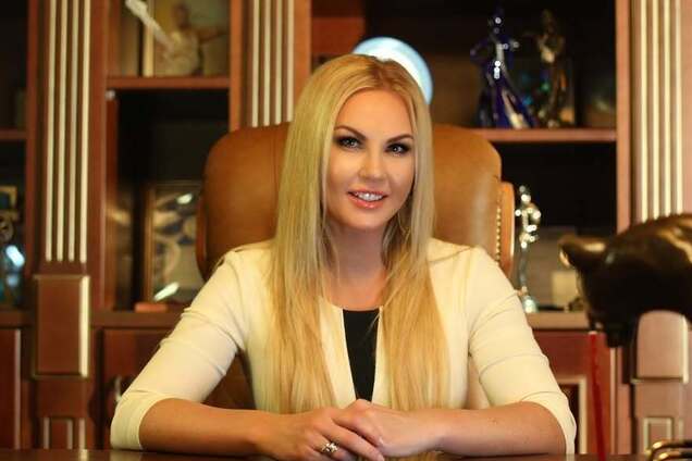 'По 20 часов не ем': Камалия удивила своим рационом на похудении