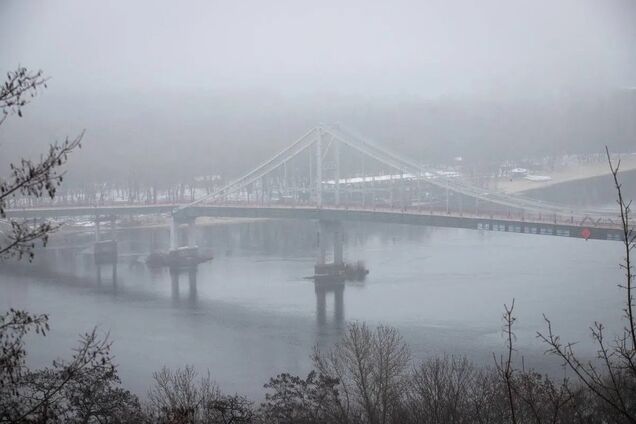 В Киеве резко ухудшилось состояние воздуха: самый высокий уровень – на левом берегу