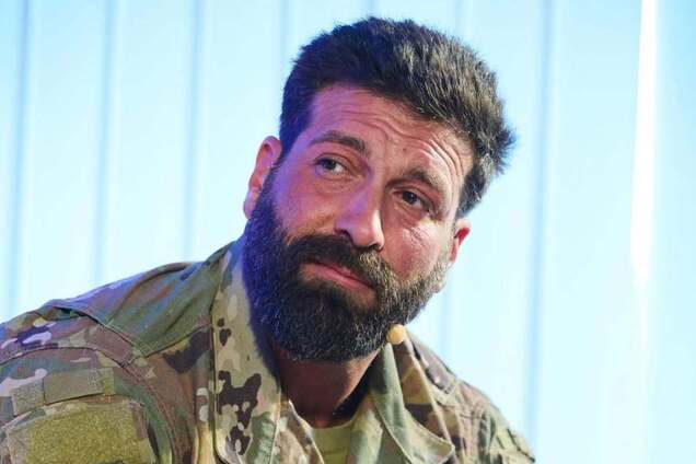 'Мне тебя не хватает': Даниэль Селем растрогал сеть видео с дочерью, которую видит всего дважды в год