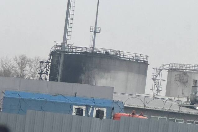 В Тульской области РФ дроны атаковали нефтебазу: вспыхнул пожар. Фото и видео