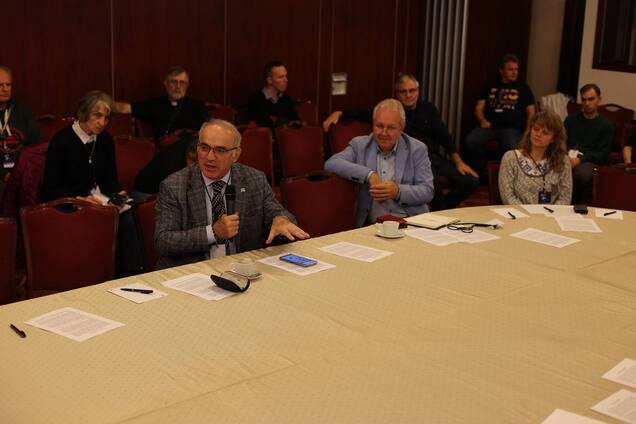 Украина заслуживает международно признанных границ: ФСР осудил переговоры Трампа с Путиным