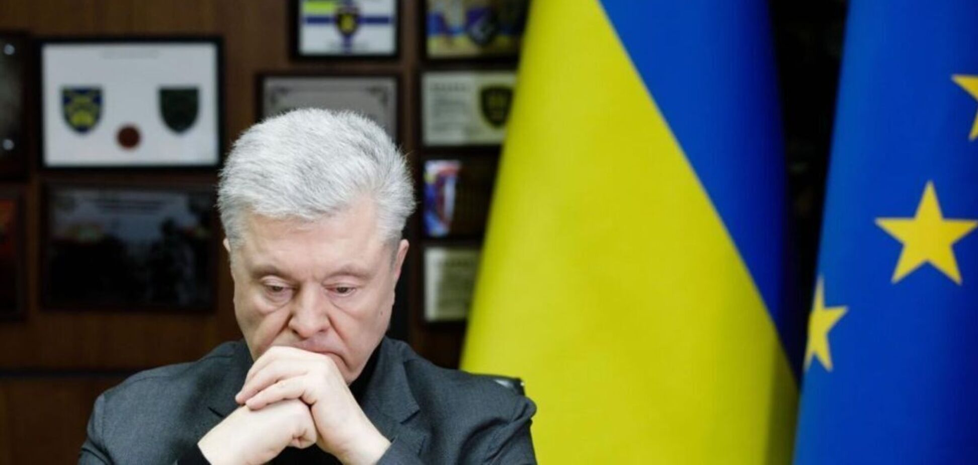 'Мы должны выиграть эту войну': Порошенко на третью годовщину вторжения РФ призвал Украину к единению