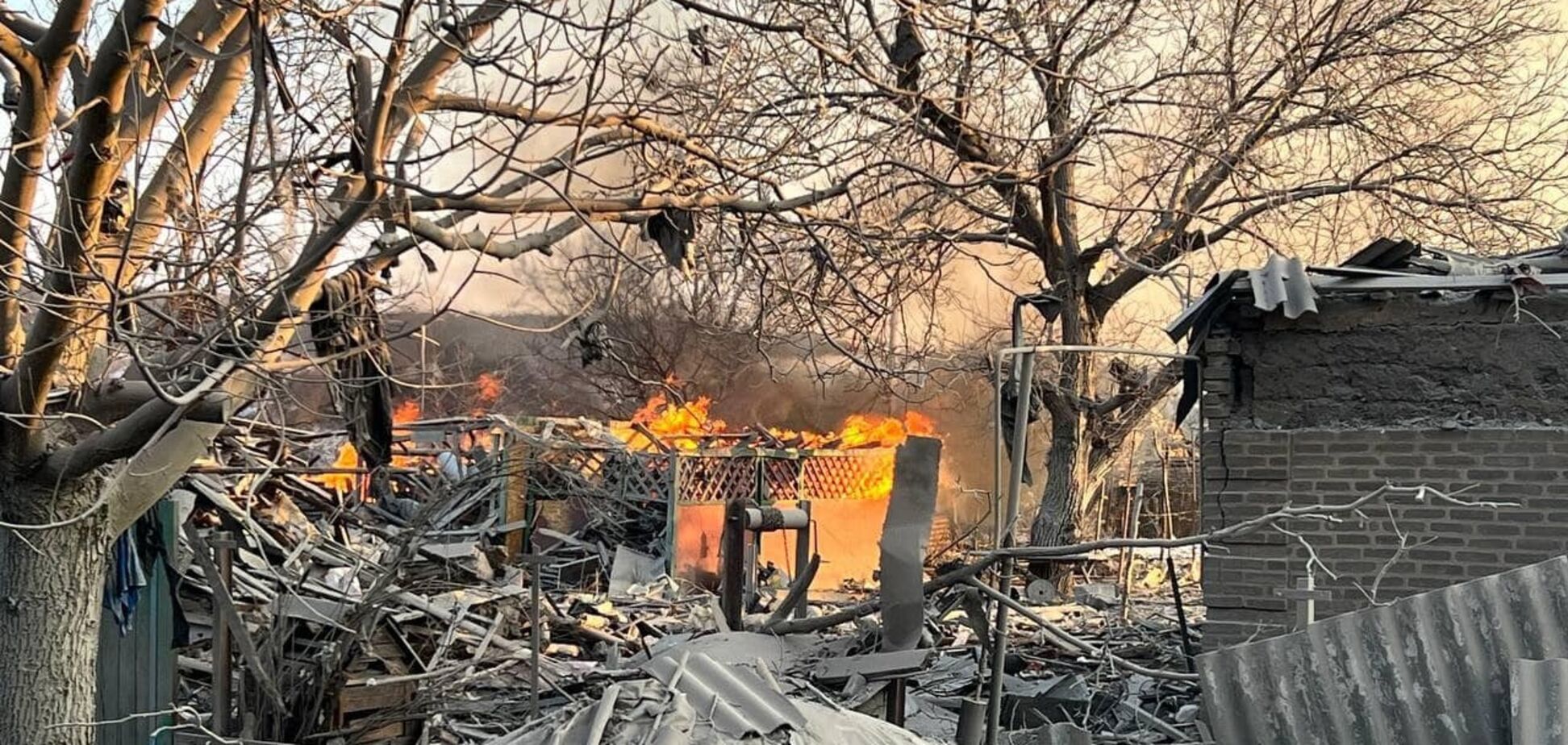 Россияне атаковали Краматорск: один человек погиб и много раненых, есть разрушения. Видео