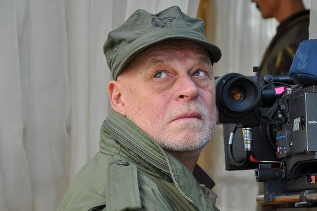 Мацав під час пари та влаштував еротичну фотосесію: заслуженого діяча мистецтв Володимира Галицького звинуватили в домаганнях