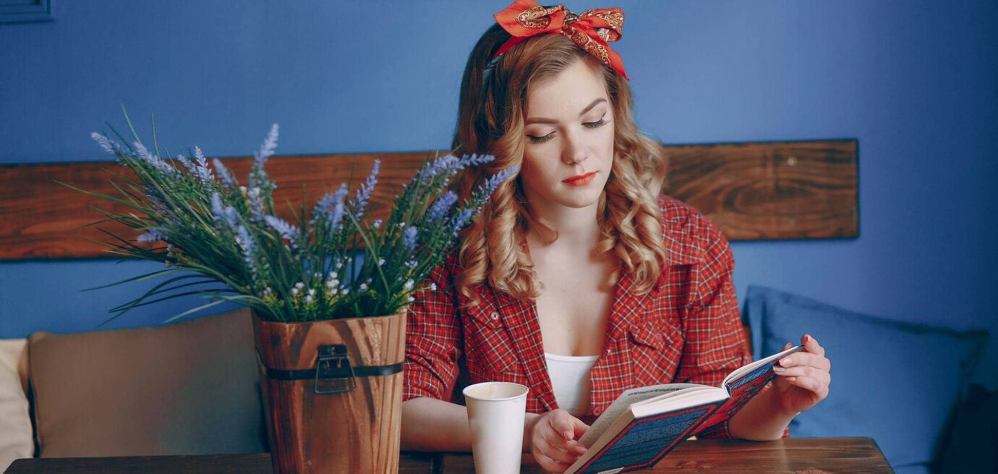 Как ставить ударение в слове "відомість": объяснение