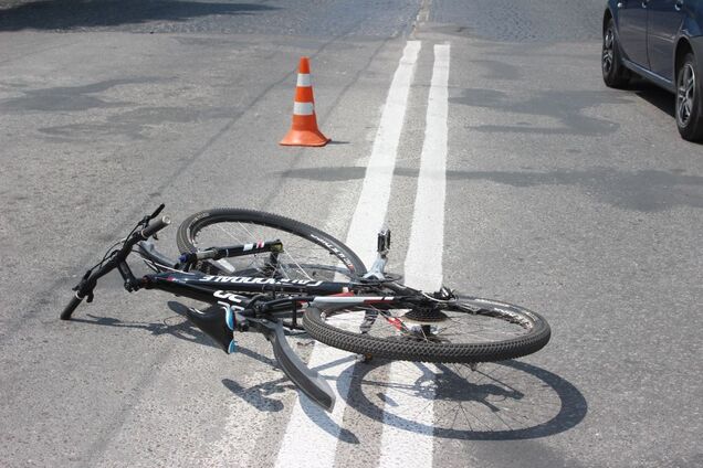 Заместитель начальника Херсонской ОВА насмерть сбил велосипедиста: полиция открыла производство