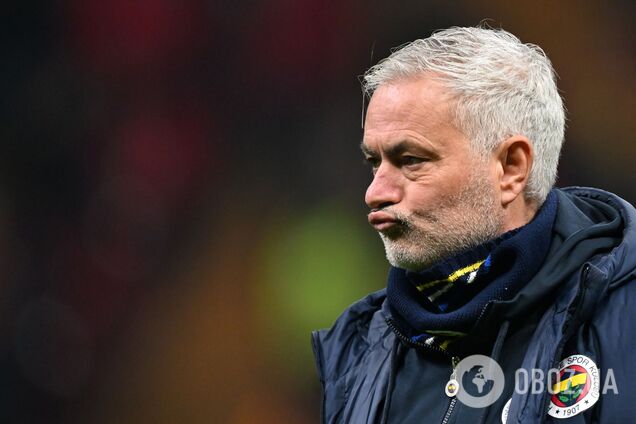Легендарный Моуринью дисквалифицирован