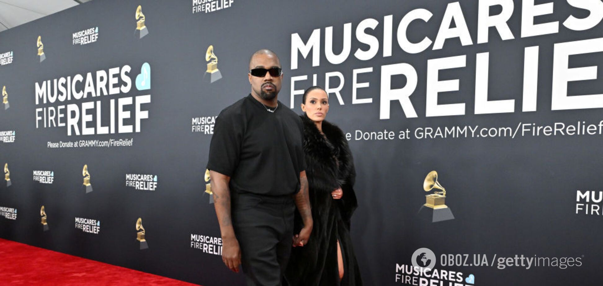 После скандала с раздеванием на Грэмми 2025 жена Канье Уэста переоделась в не менее провокационный образ. Фото