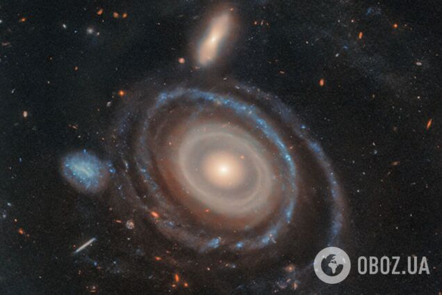 'Це дивовижно!' Космічний телескоп Hubble помітив 'яблучко' в далекому космосі