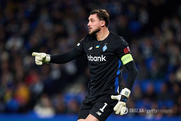 Лучший! Голкипер сборной Украины выдал фантастический сейв в первом же матче за новый клуб. Видео