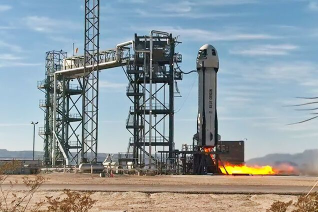 Blue Origin успешно симулировала лунную гравитацию при запуске исследовательской ракеты. Видео