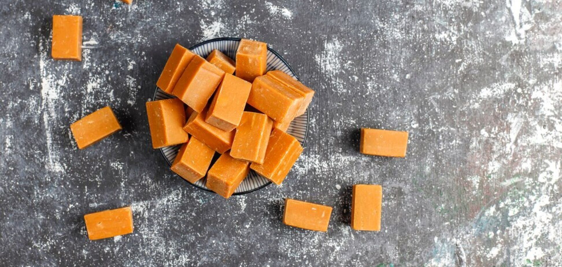 Домашні іриски, які повернуть у дитинство: як приготувати разом із малечею