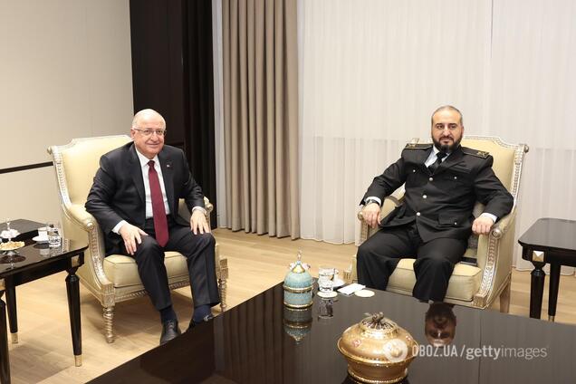 Сирія може дозволити Росії зберегти свої бази на території країни, але є умови: міністр оборони розкрив подробиці