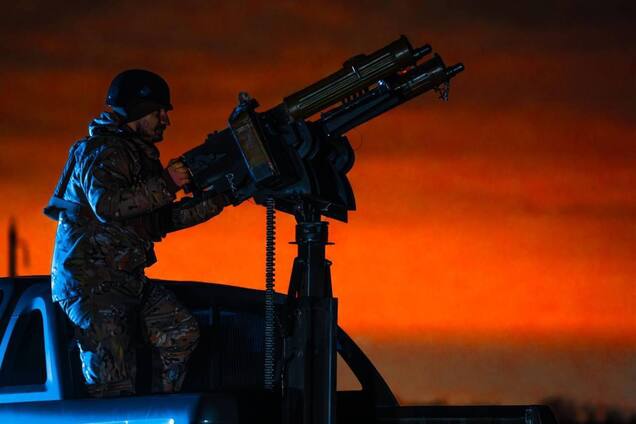 'Вогонь!' У Повітряних силах показали, як працювали по російських 'Шахедах' на сході. Відео