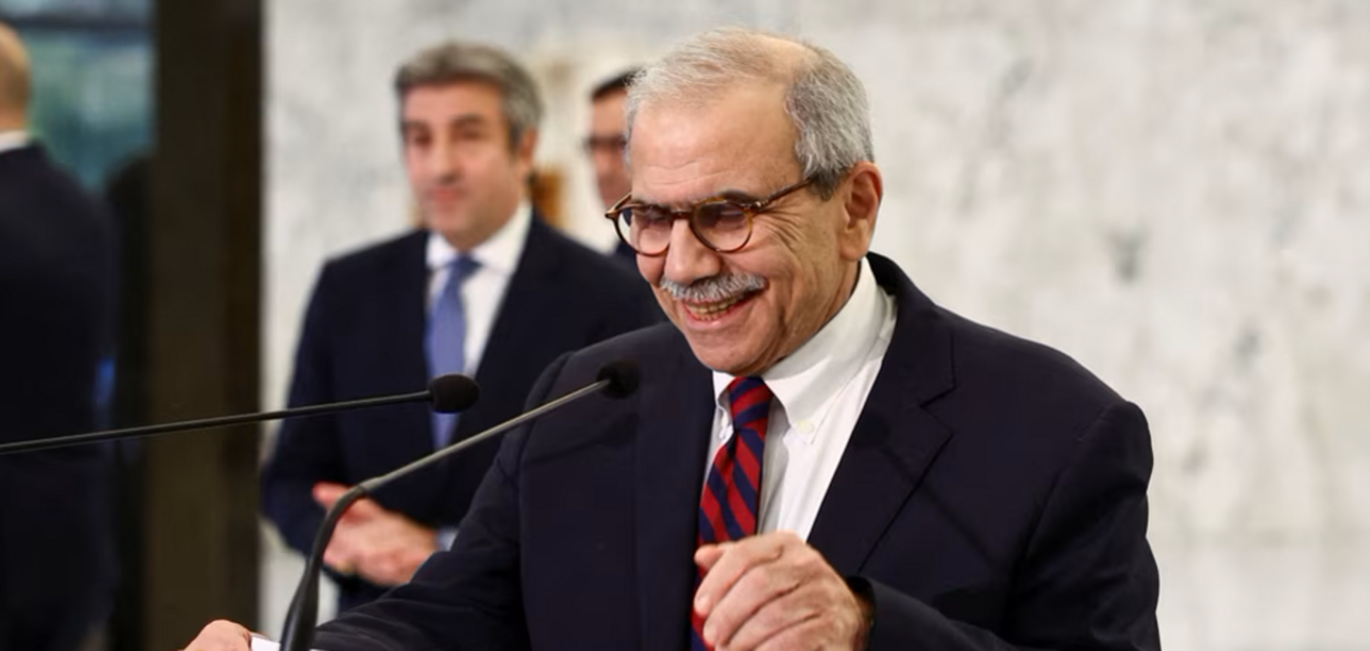 В Ливане впервые за два года сформировали постоянное правительство: президент страны озвучил возложенные на него задачи