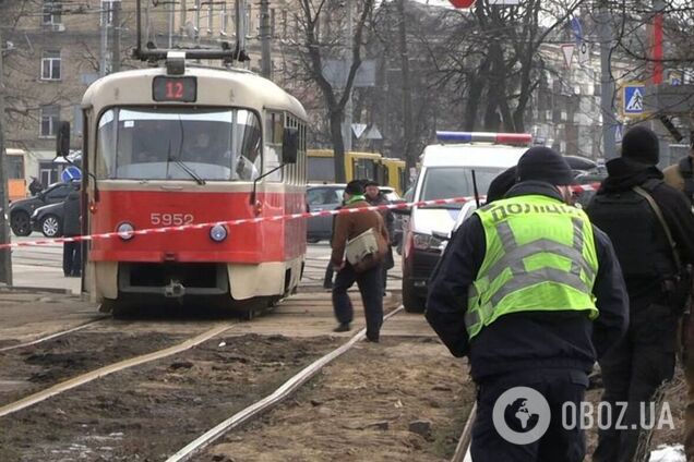 Зарізав через ревнощі: у Києві затримали чоловіка, який вбив знайомого посеред вулиці. Фото та відео