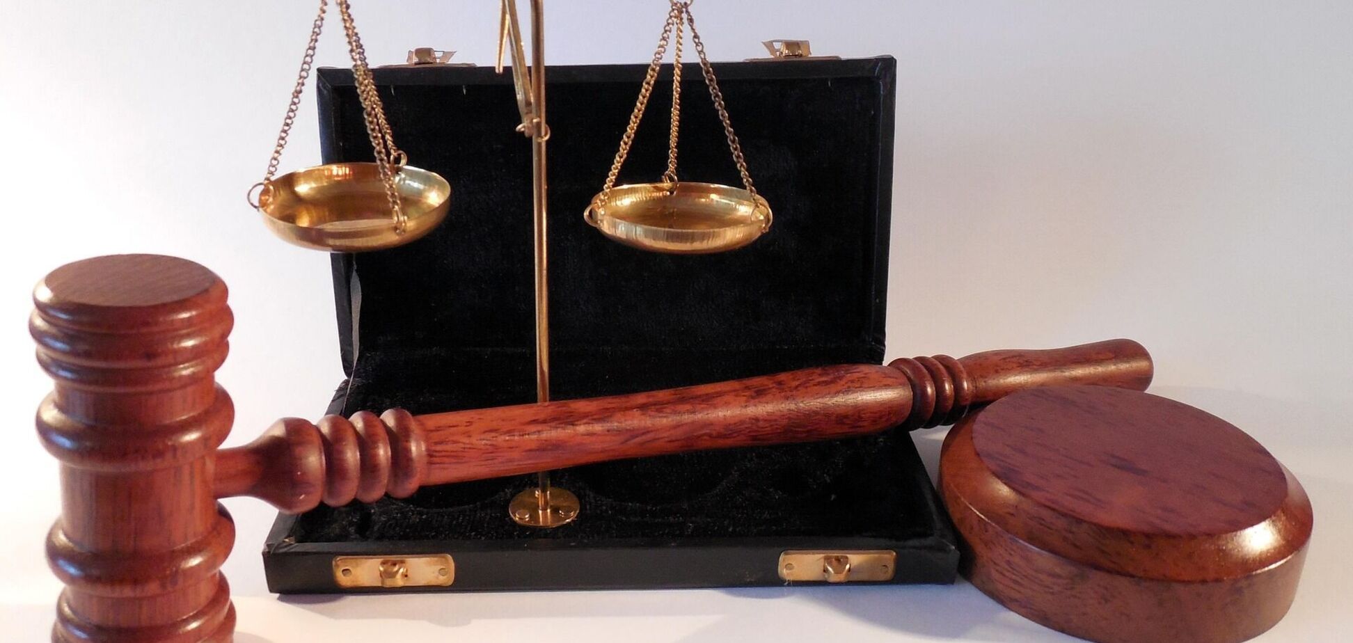 Зливав координати ЗСУ окупантам: у Миколаєві зраднику дали десять років тюрми з конфіскацією майна