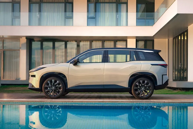 Toyota за час продала 10 тысяч электрокросов bZ3X: цена ошеломила автолюбителей