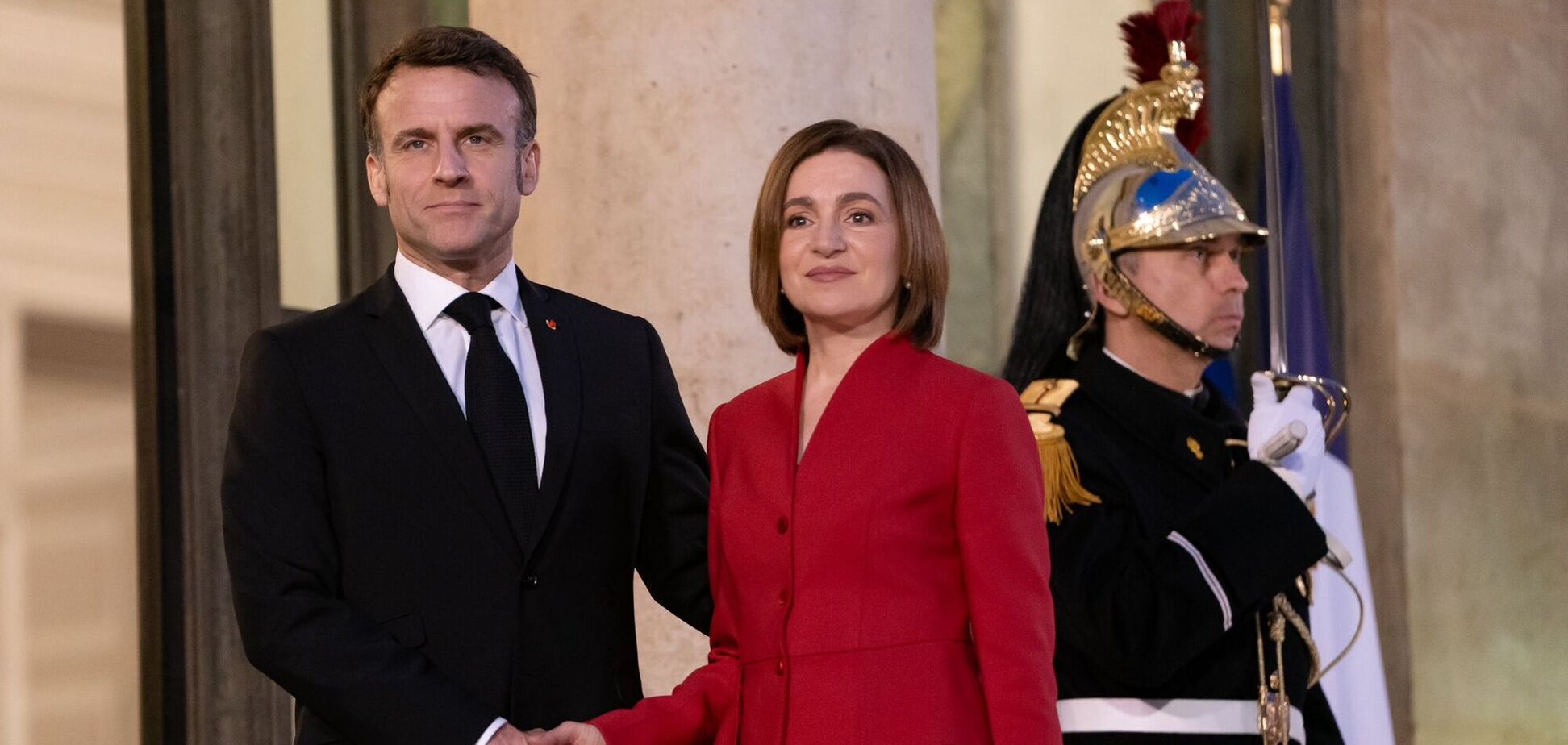 Путін прагне дестабілізувати Молдову: Макрон попередив Санду про підступні плани РФ