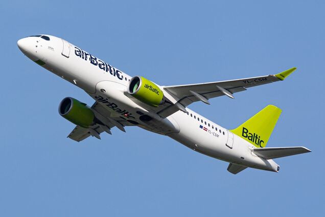 AirBaltic готова відновити польоти в Україну