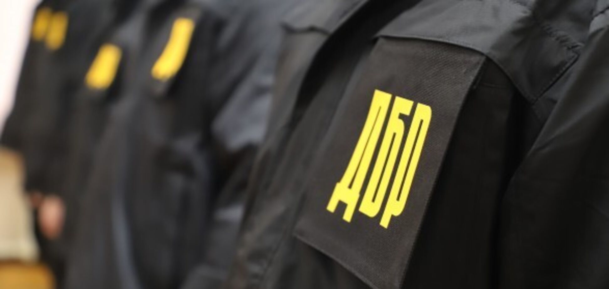 ГБР пришло с обысками к экс-руководителю Службы безопасности Порошенко: что известно