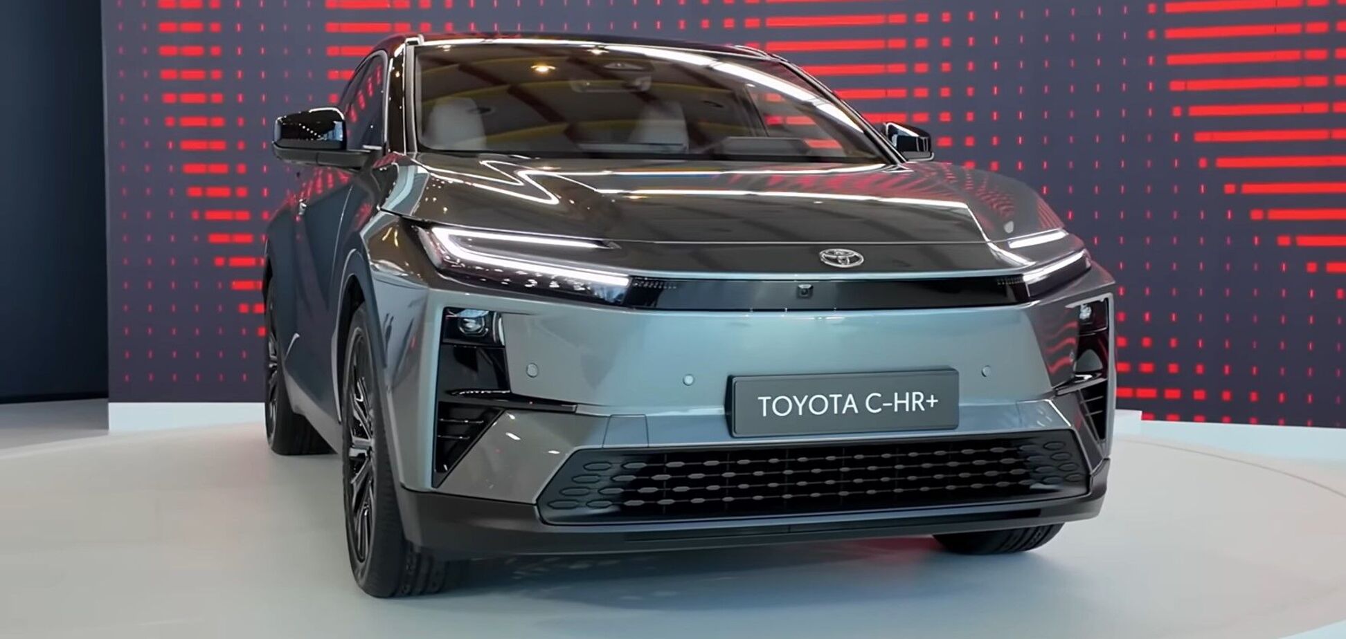 Toyota C-HR+
