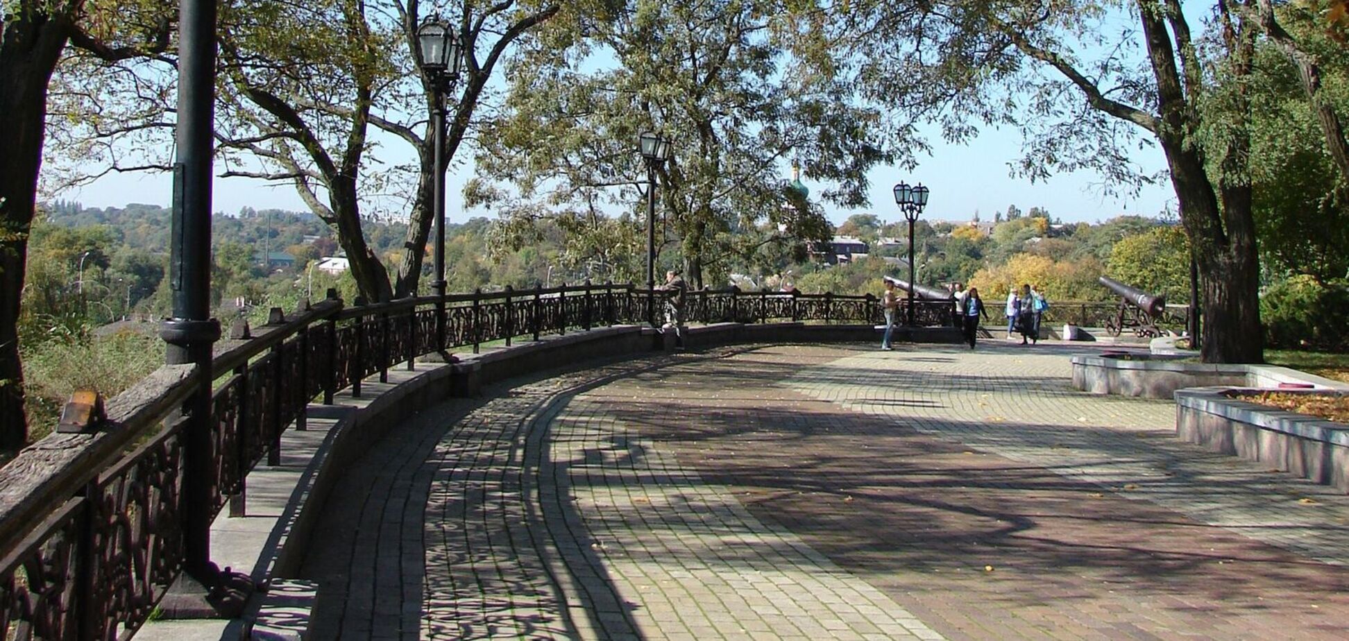 Каким был знаменитый Вал в Чернигове более ста лет назад: архивное фото