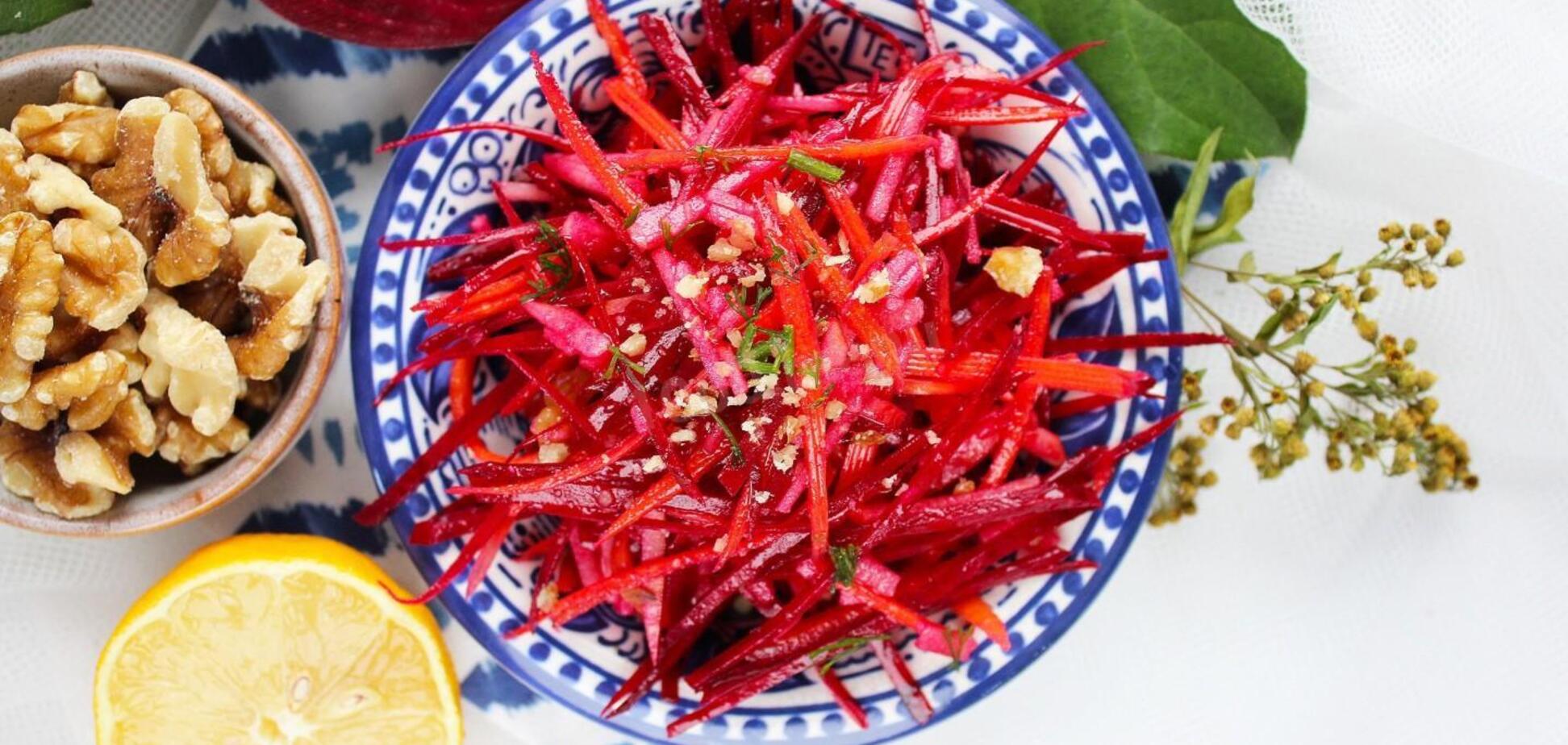 Салат из сырой свеклы и граната: рецепт очень полезного и вкусного блюда