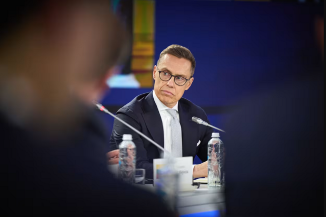 'Война должна закончиться': президент Финляндии призвал США и ЕС к более сильным санкциям против России