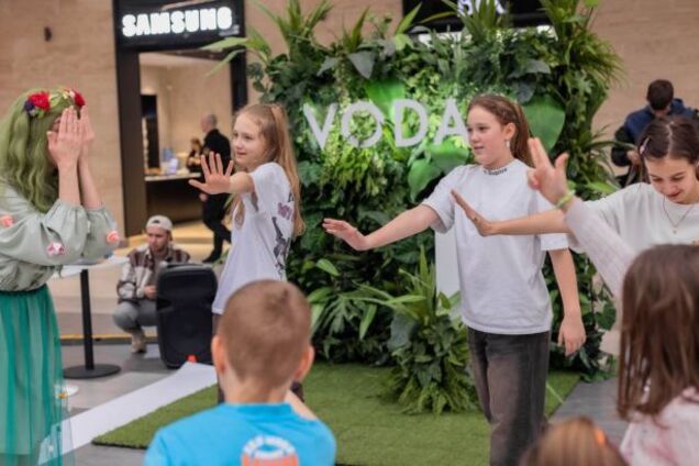 VODA UA поддержала семейный фестиваль 'Мамазлит' в Киеве