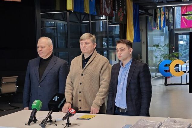 'Евросолидарность' призвала Зеленского подписать закон о компенсации за разрушенное жилье ВПЛ