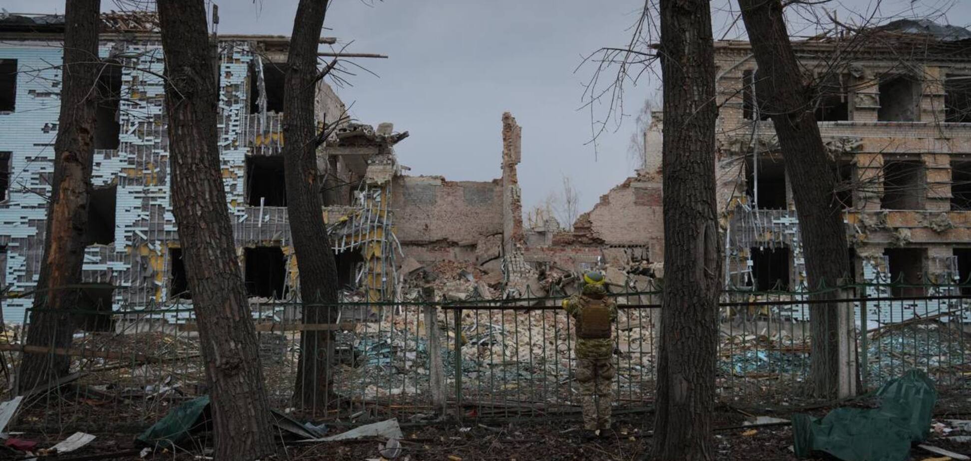 'Разбитые дома, выжженные стены': в сети показали, как оккупанты изуродовали ударами Покровск. Фото