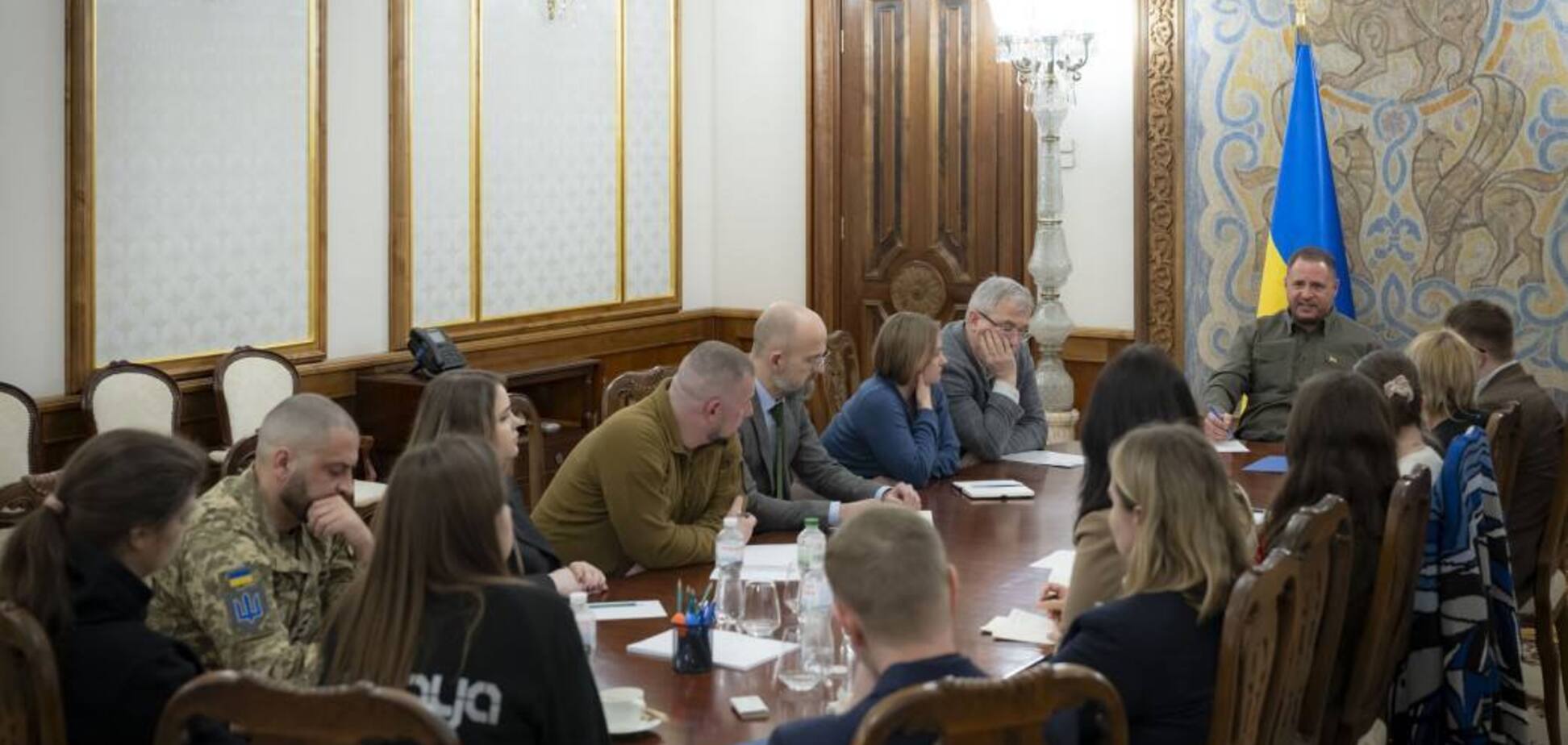 'Україна не обговорює нейтральний статус і скорочення ЗСУ': Єрмак озвучив 'червоні лінії' на переговорах з РФ