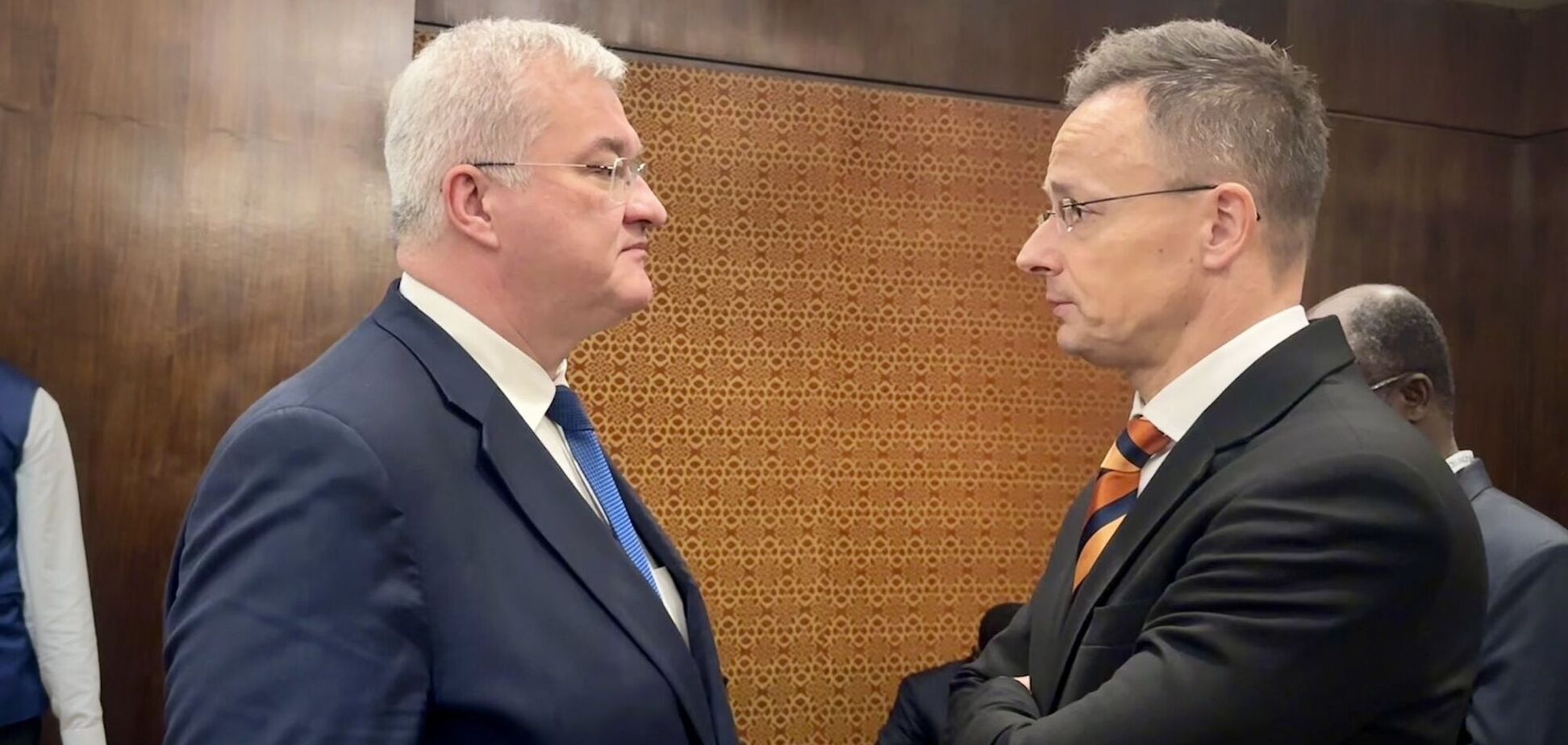 'Лицемерие и деградация': Сибига резко ответил Сийярто после его выпада в адрес Зеленского