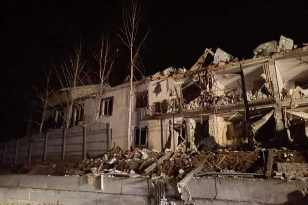 Войска РФ ударили по Киевщине 'Шахедами': разрушены дома, есть пострадавшие. Фото